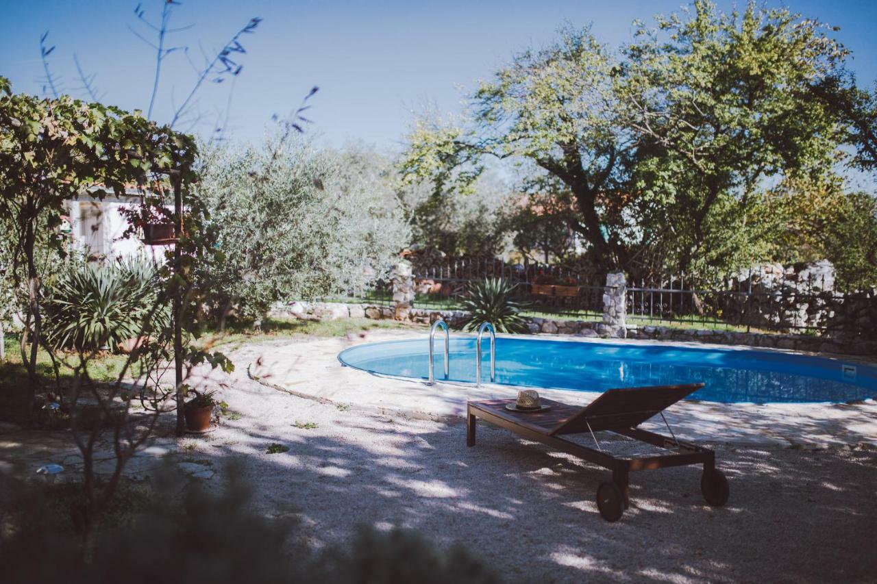 Cosy Getaway Villa Gostinjac Eksteriør billede