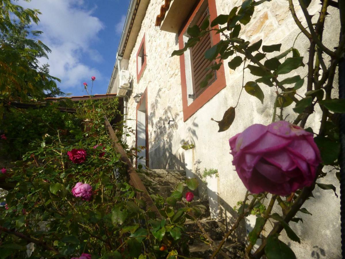 Cosy Getaway Villa Gostinjac Eksteriør billede